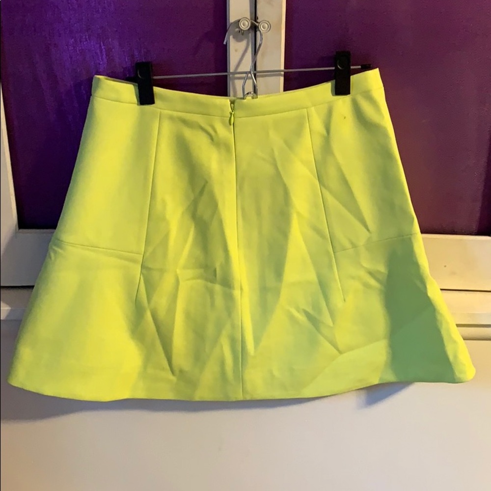 Women’s Fluorescent Yellow J. Crew Skirt sz 10 - Picture 2 of 4